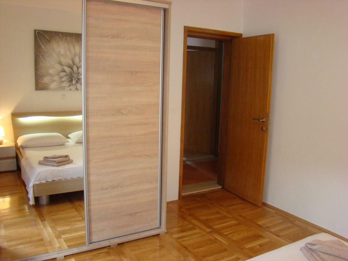 קרוואביצה Apartments Ledic מראה חיצוני תמונה